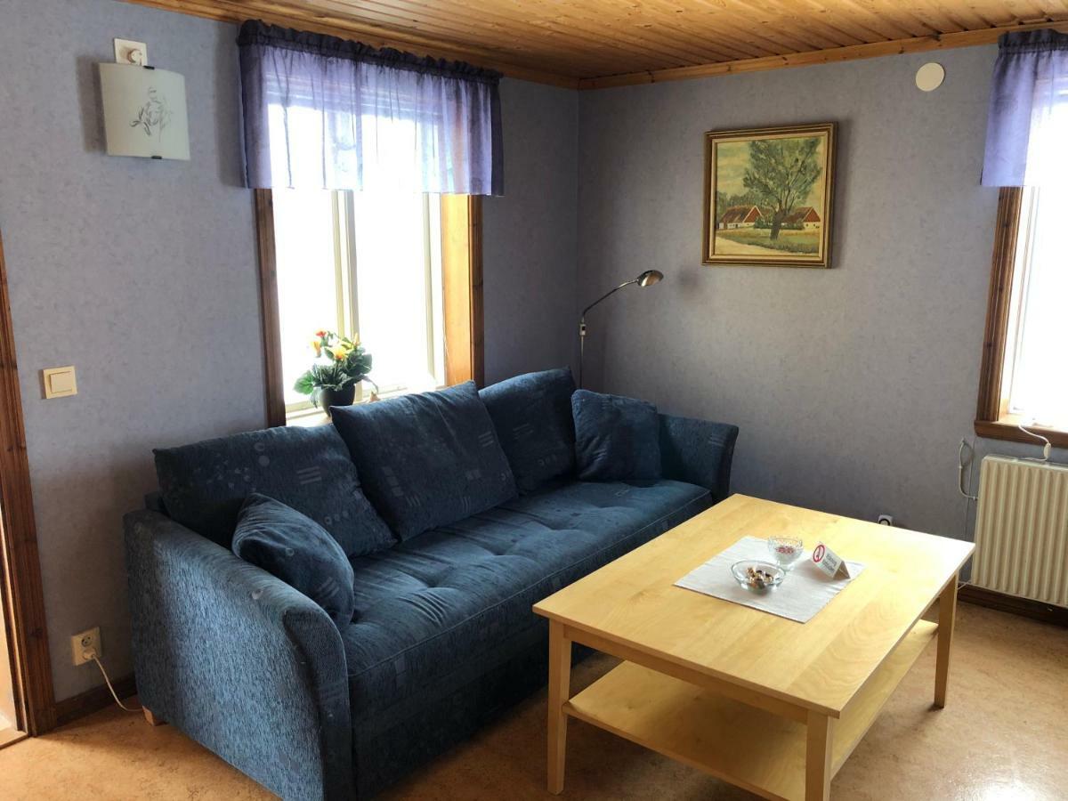 Vegby Bolsgård Lillstugan Feriegård *